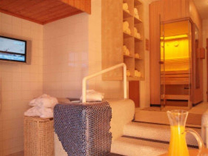Hotel Fischerwirt Zell Am 4*